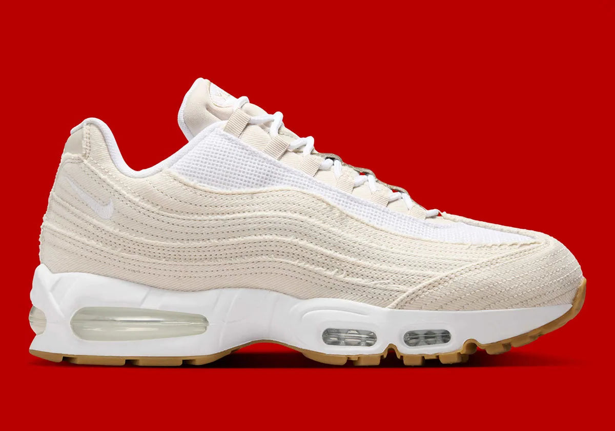 Chaussure de rue Nike Air Max 95 OG Levis Light Orewood Brown , semelle confortable , vu de profil