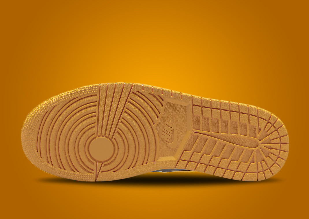 Jordan 1 Low Taxi