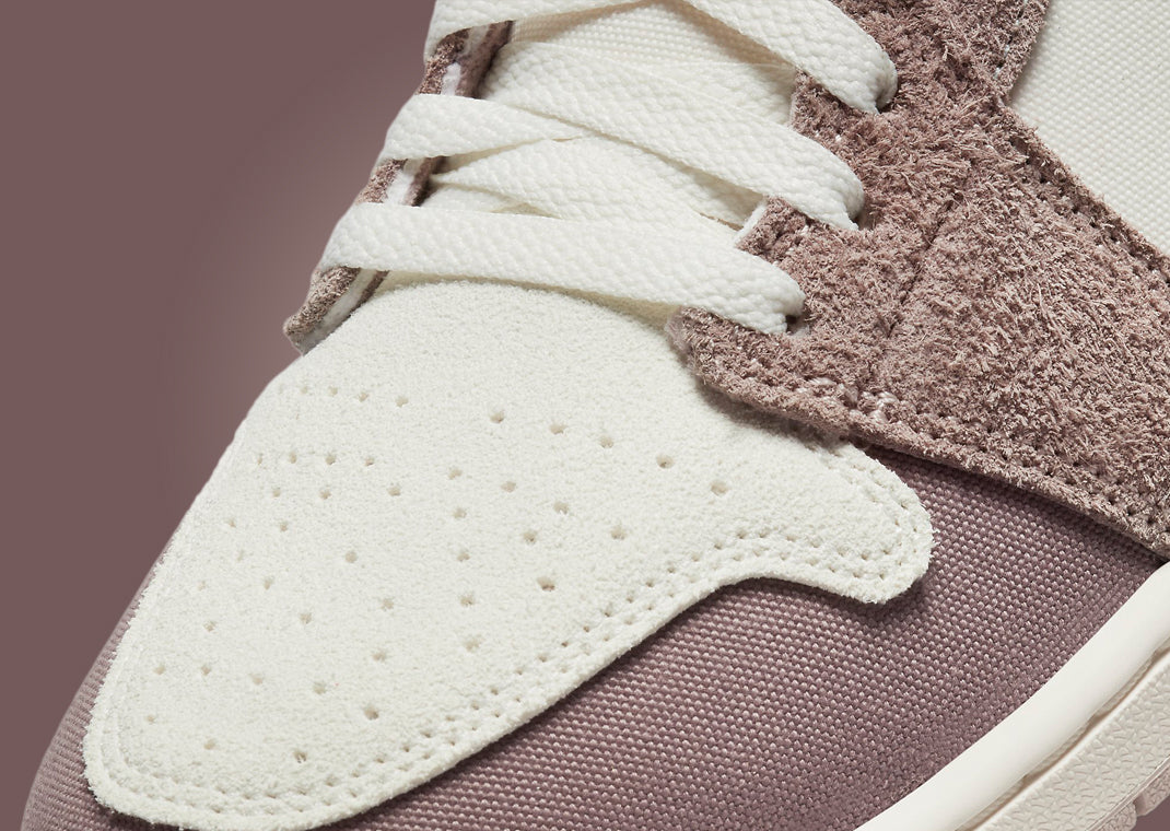 Air Jordan 1 Mid SE Craft Taupe Haze