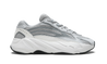 Adidas - Yeezy 700 V2 static