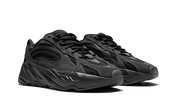 Adidas - Yeezy Boost 700 V2 Vanta