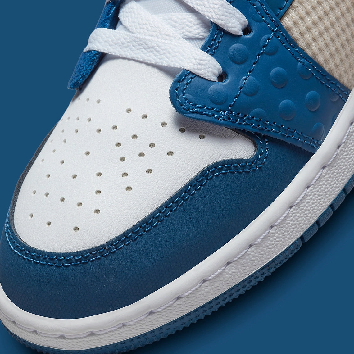 Air Jordan 1 Low SE French Blue Chutney White
