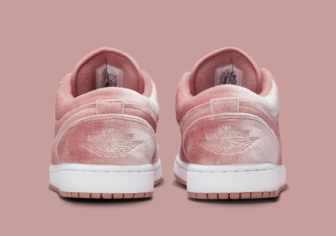 Air Jordan 1 Low SE Pink Velvet