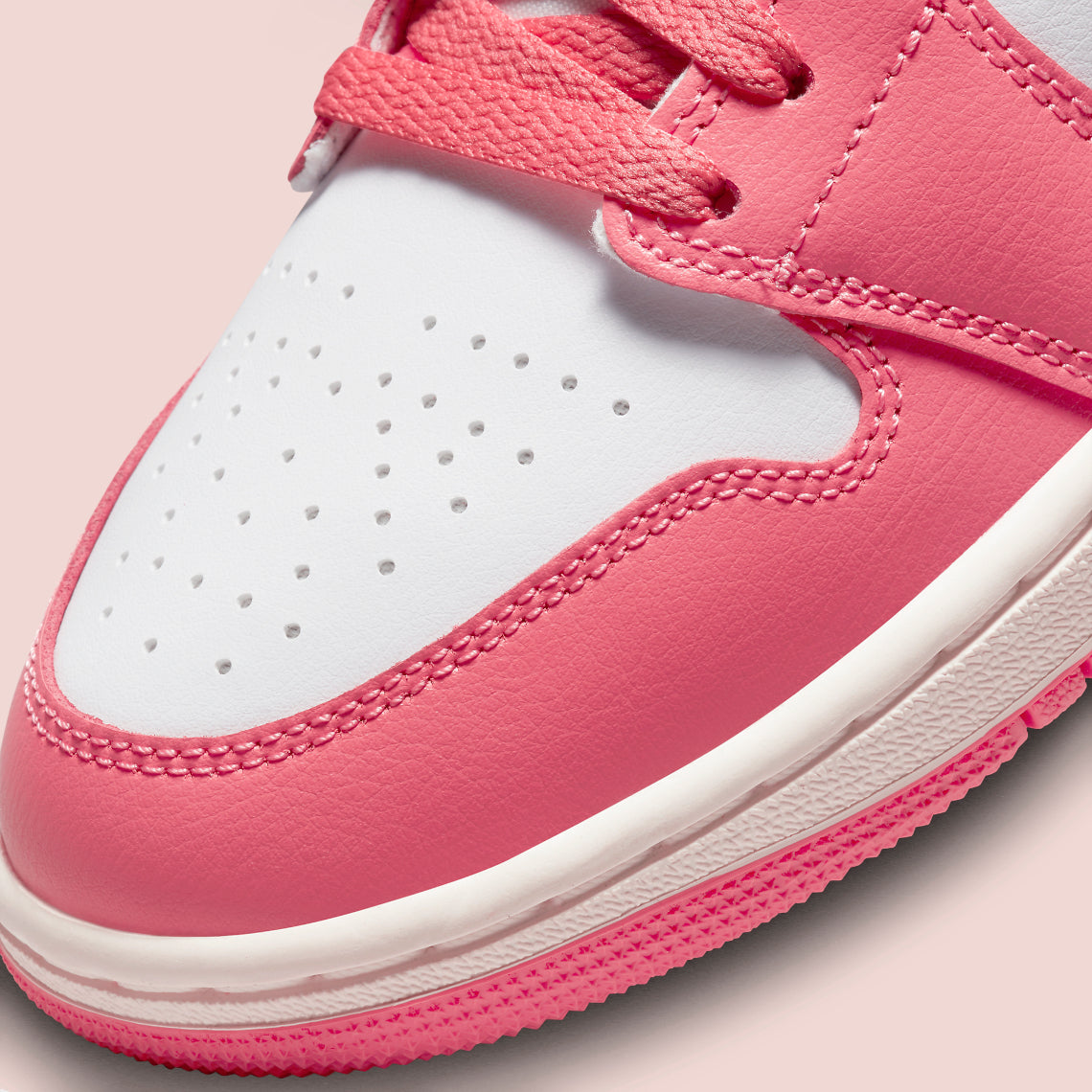 Jordan 1 Mid Strawberries and Cream