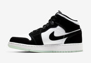 Air Jordan 1 Mid White Black Teal Tint
