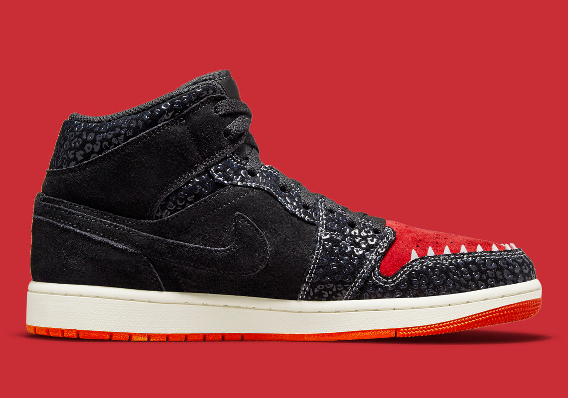Jordan 1 Mid SE Siempre Familia