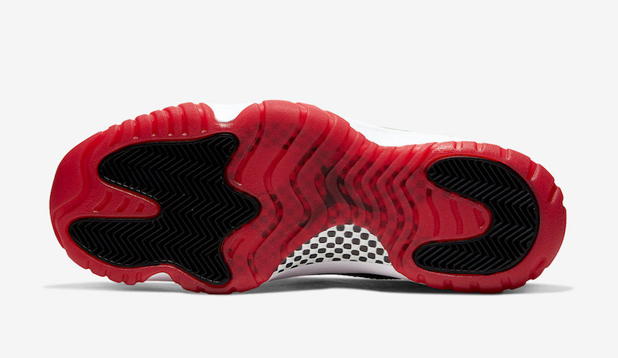 Air Jordan 11 Retro Playoffs Bred (2019)