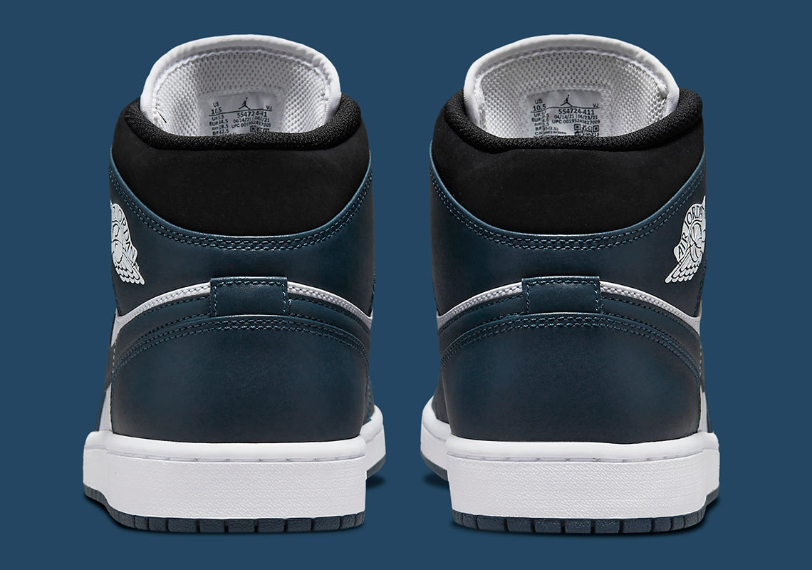 Air Jordan 1 Mid Armory Navy
