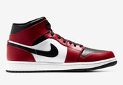 Air Jordan 1 Mid Chicago Toe