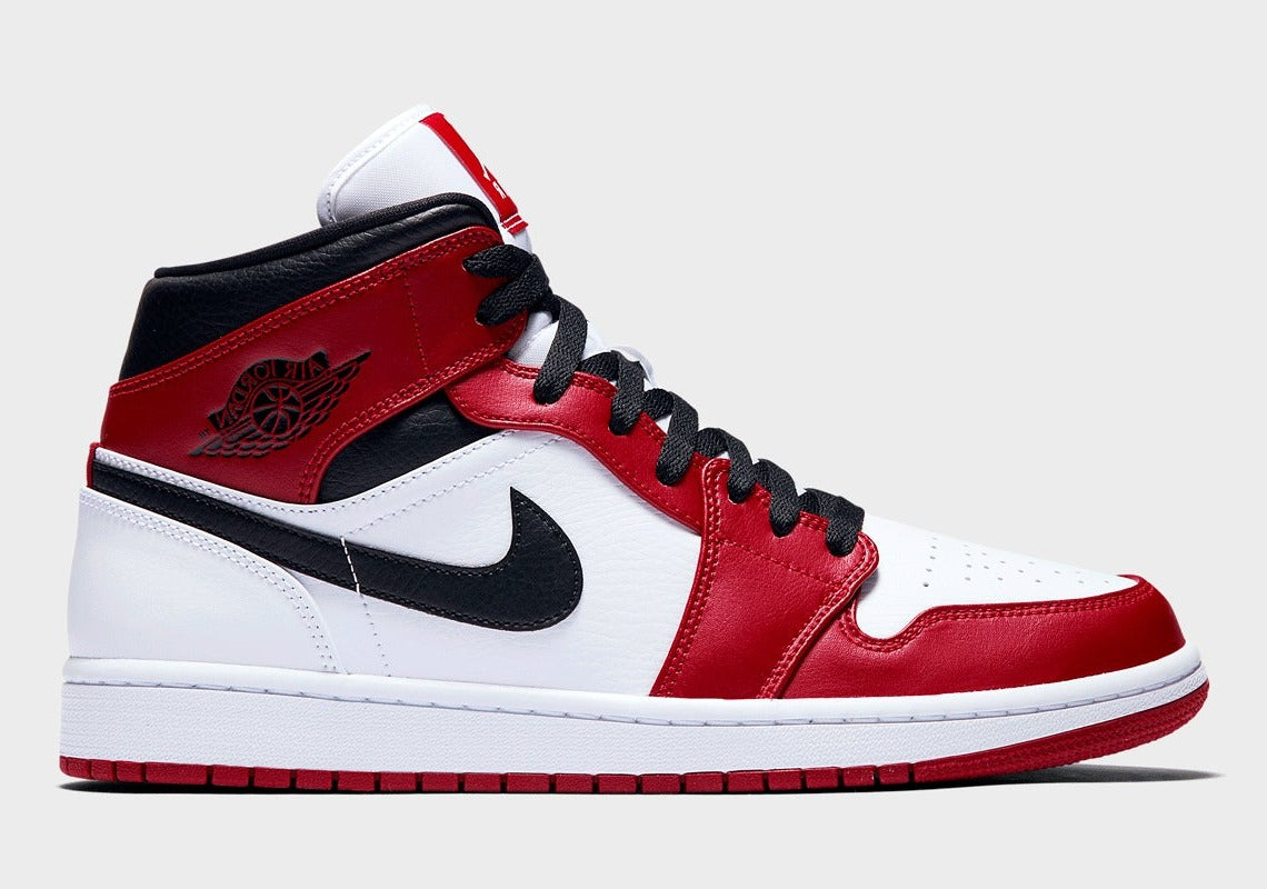 Air Jordan 1 Mid Chicago (2020)