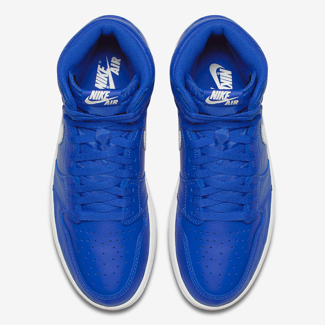 Air Jordan 1 Retro High Hyper Royal