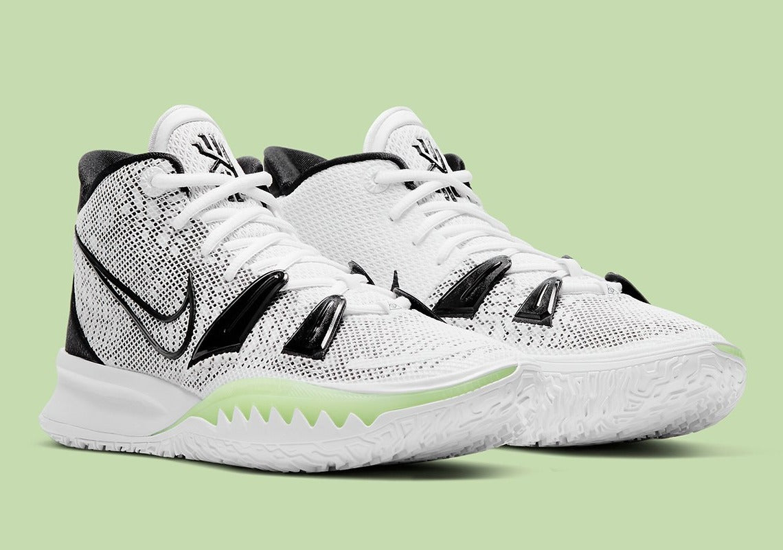 Kyrie7_BrooklynBeats.jpg
