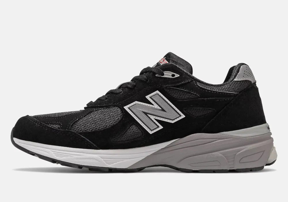 New Balance 990v3 Black White