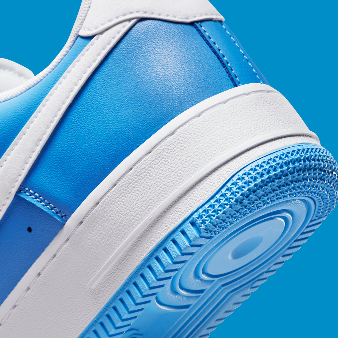 Nike Air Force 1 Low '07 University Blue White
