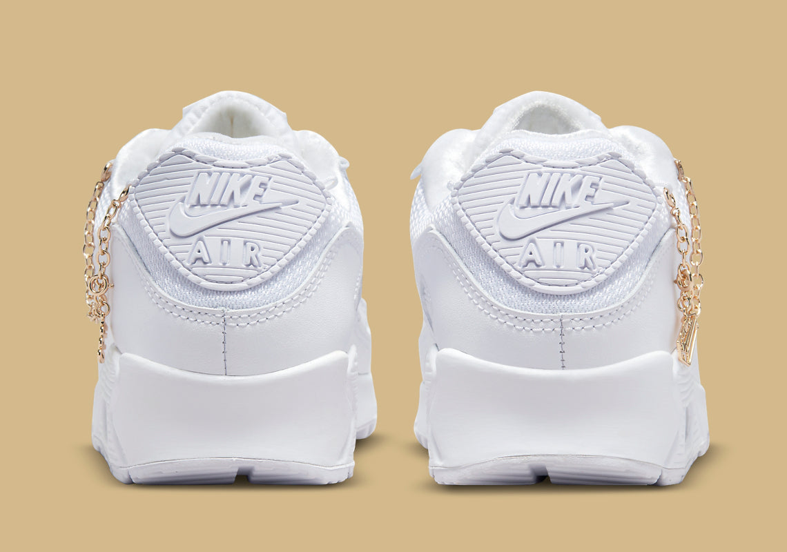 Nike Air Max 90 Premium Lucky Charms