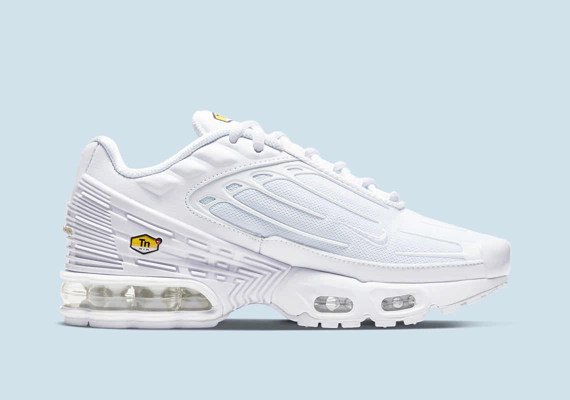 Nike Air Max Plus Triple White – GlobalSneakers