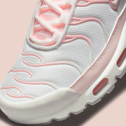 Nike Air Max Plus White Pink