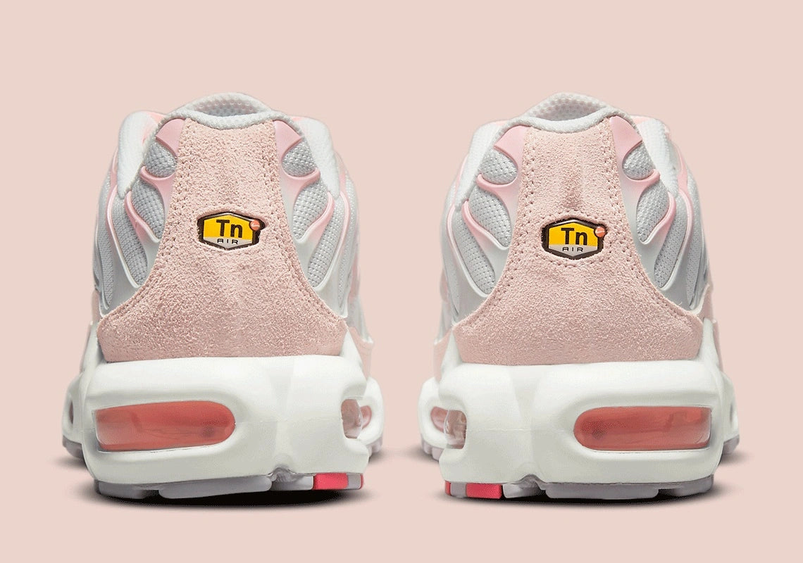Nike Air Max Plus White Pink