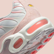 Nike Air Max Plus White Pink
