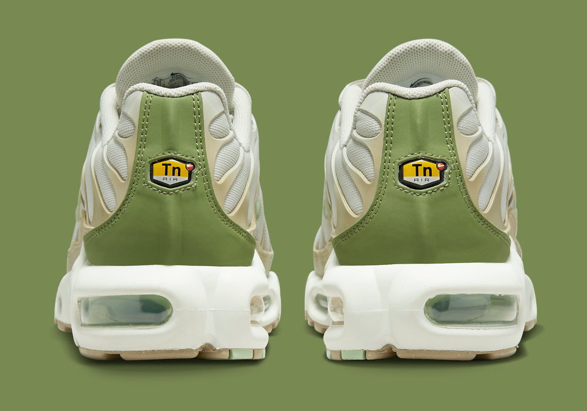 Nike Air Max Plus Light Bone Honeydew Alligator