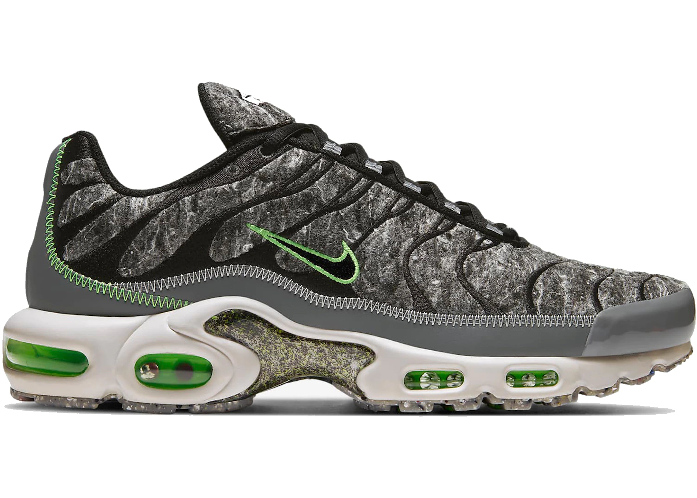 Nike-Air-Max-Plus-Essential-Crater-Green.webp