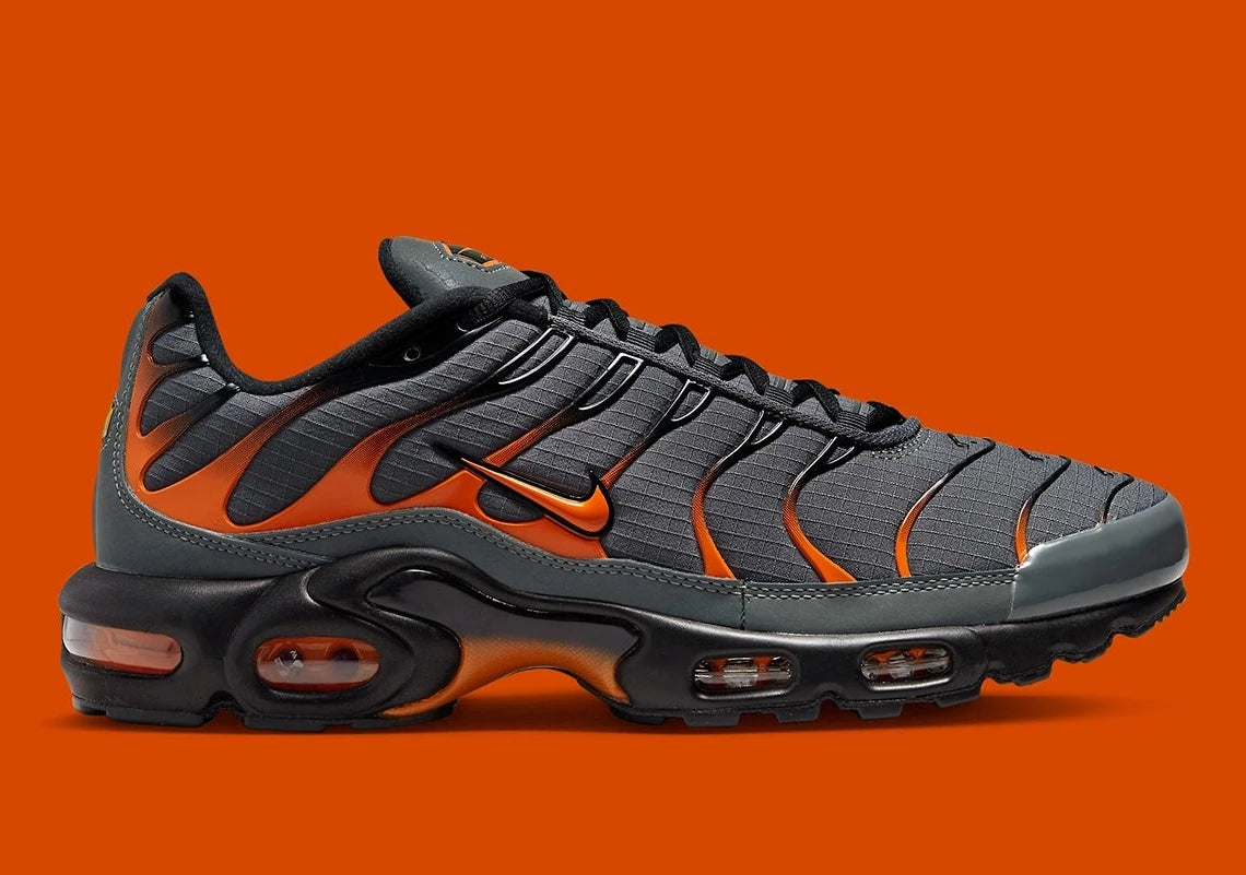 Nike Air Max Plus Grey Orange (2022)