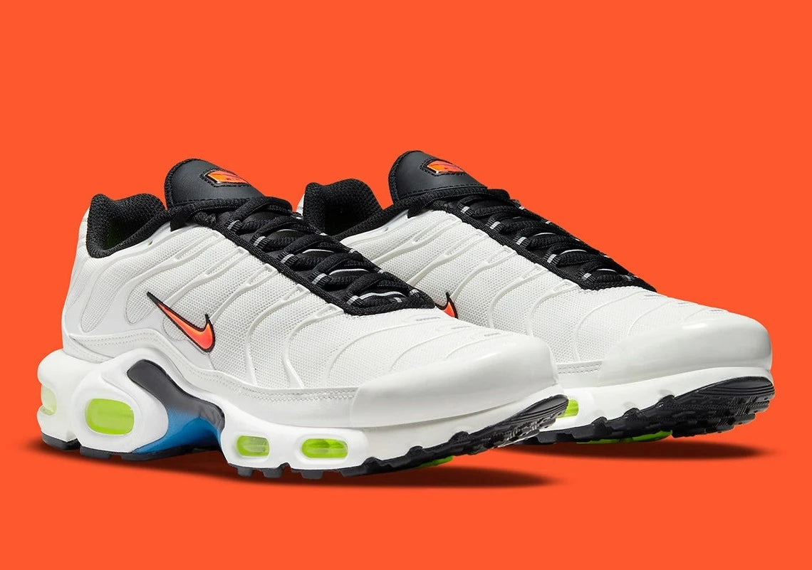 Nike-Air-max-Plus-DQ4696-100-2.webp