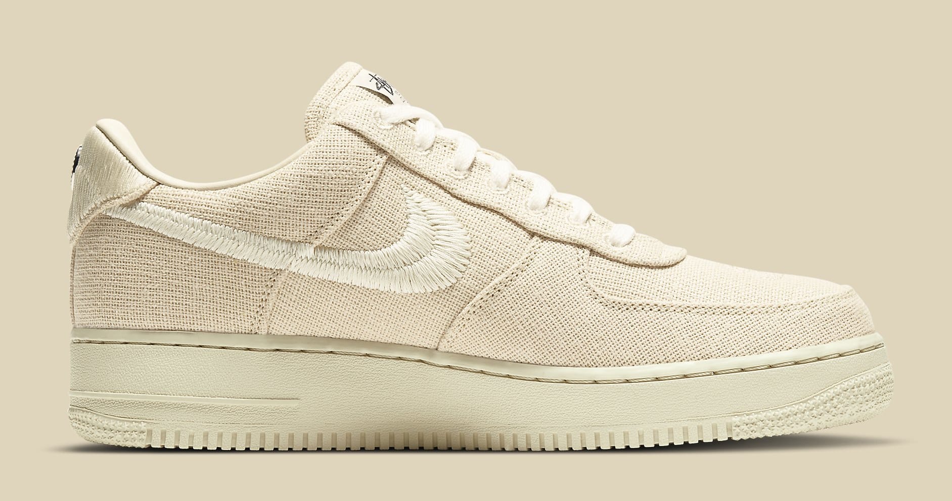 Air force 1 stussy​ vu de côté