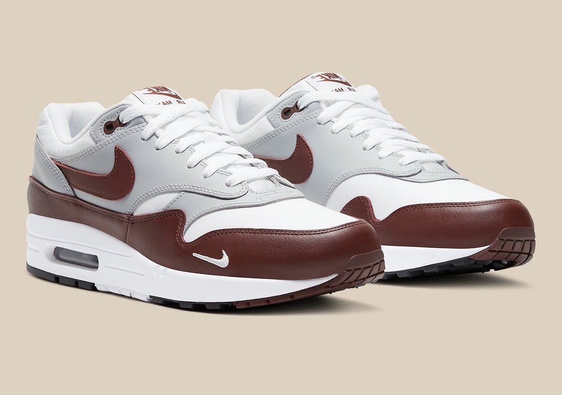 Nike - Air Max 1 Mystic Dates