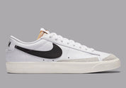 Nike - Blazer Low 77 Vintage White Black