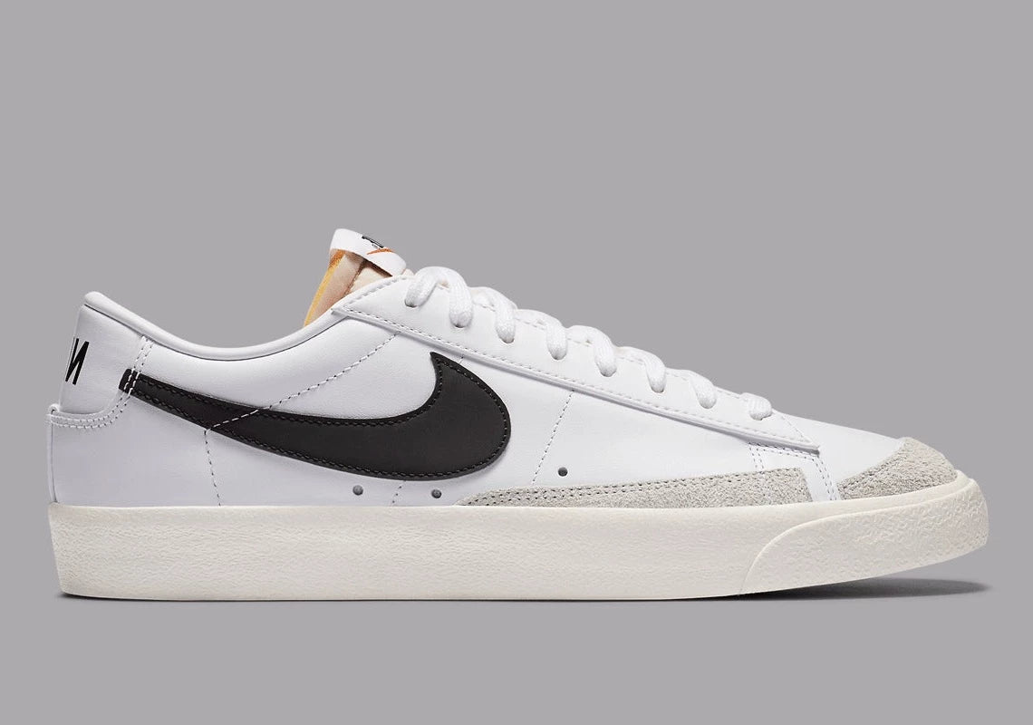 Nike - Blazer Low 77 Vintage White Black