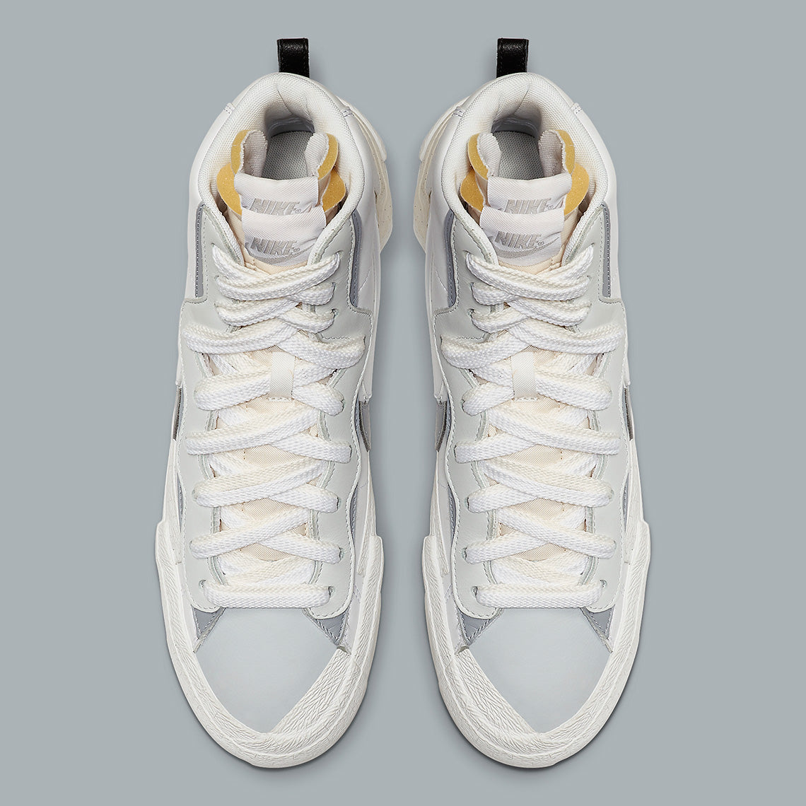 Nike - Blazer Mid Sacai White Grey