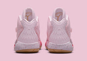 kd aunt pearl vu de derrière
