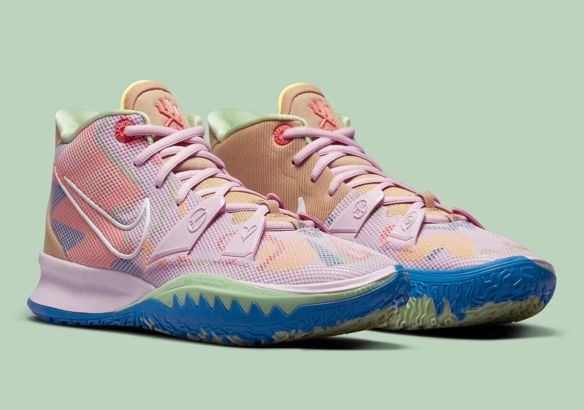 Kyrie Etiqueter rose GlobalSneakers