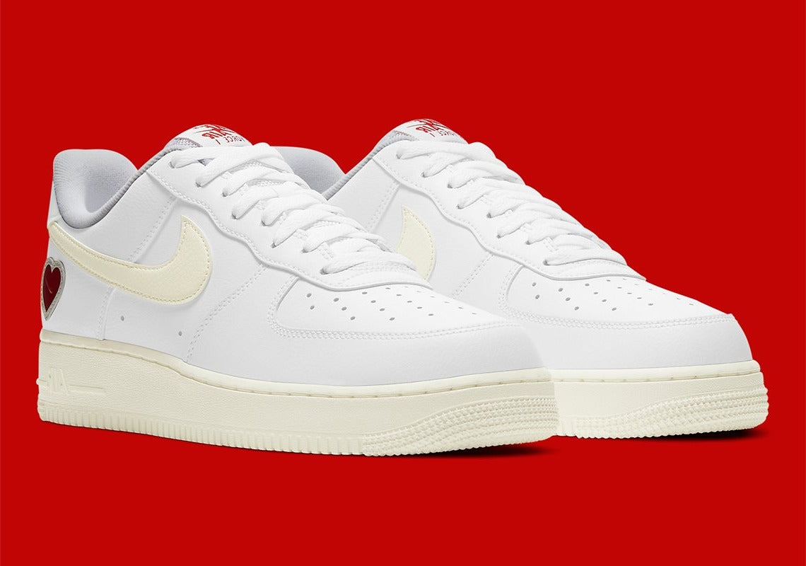 Nike Air Force 1 Low Valentines Day (2021)