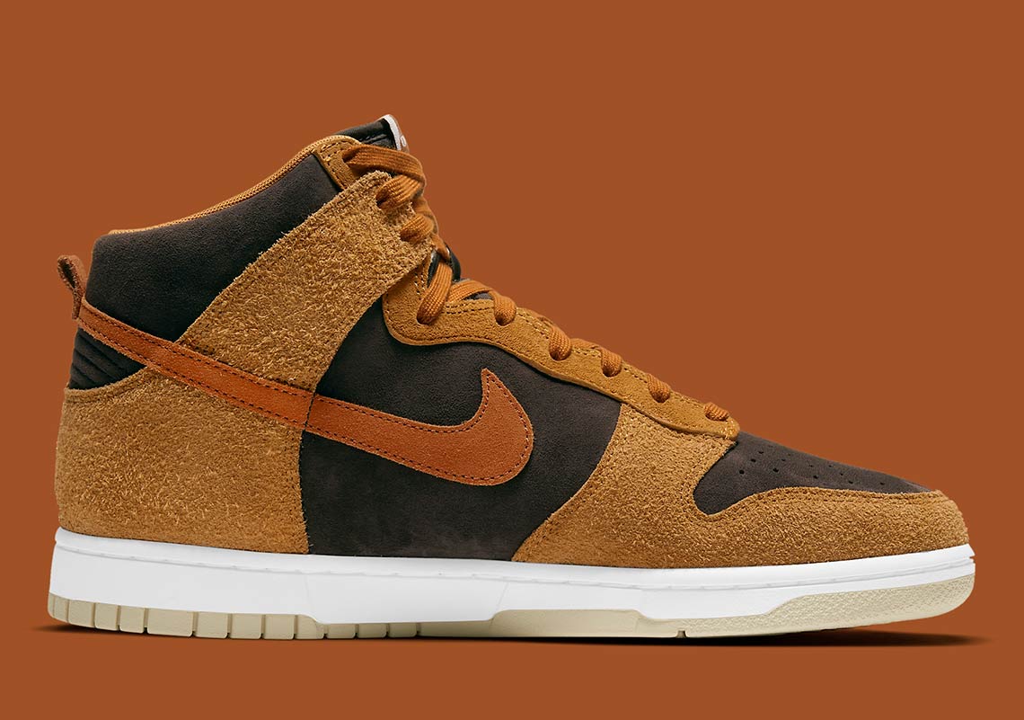 Nike Dunk High PRM Dark Russet