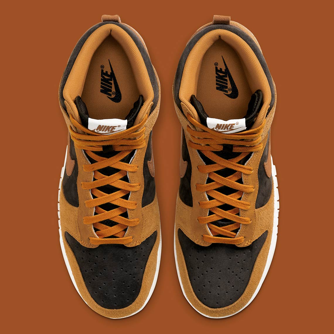 Nike Dunk High PRM Dark Russet