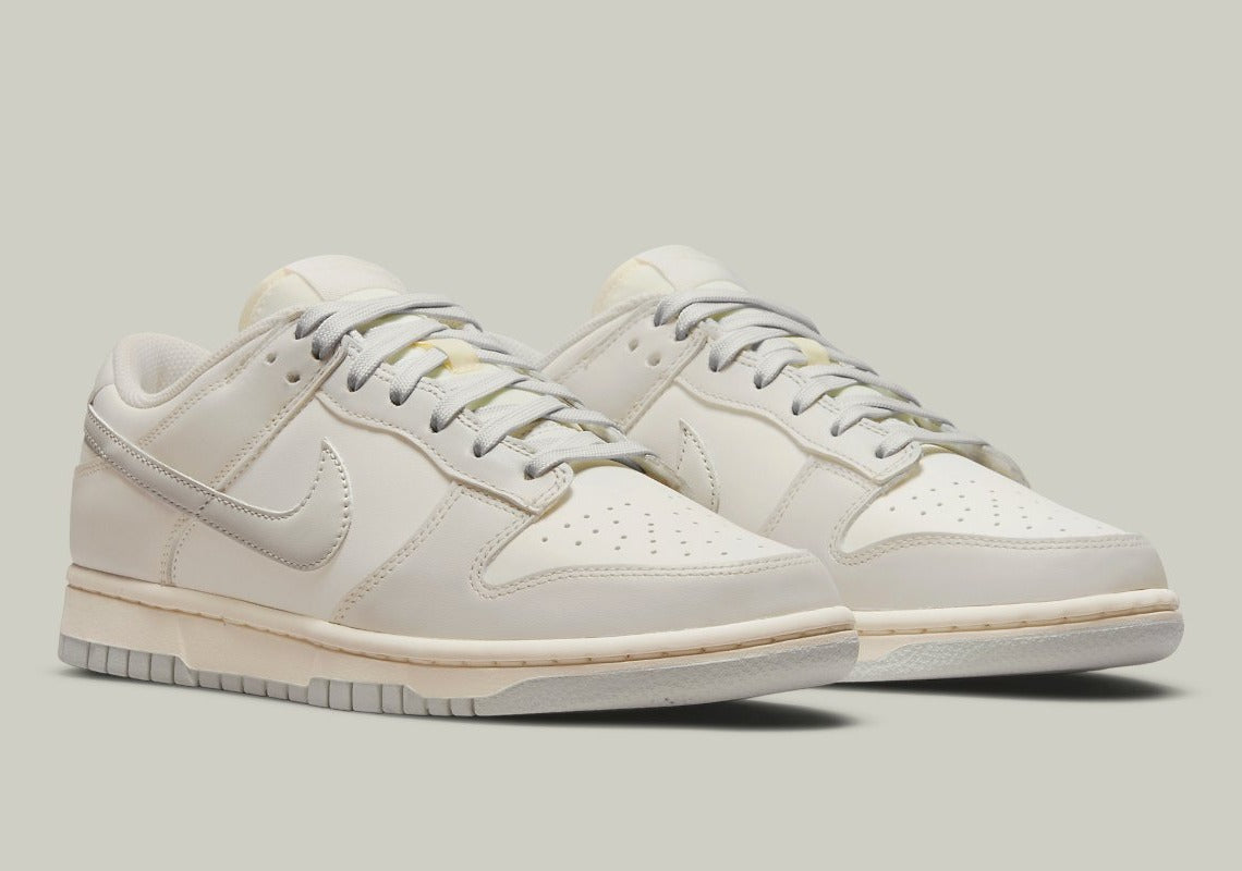 Nike Dunk Low Sail Light Bone (W)