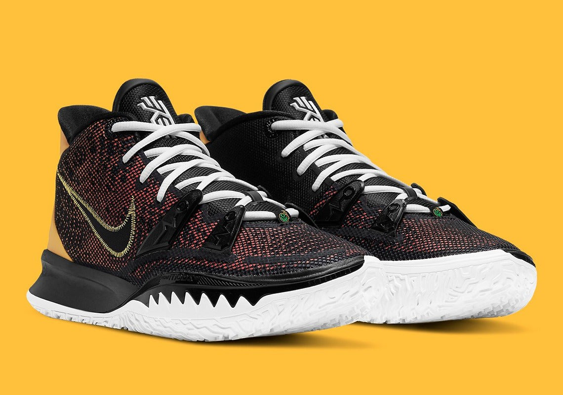 NikeKyrie7Raygun1.jpg