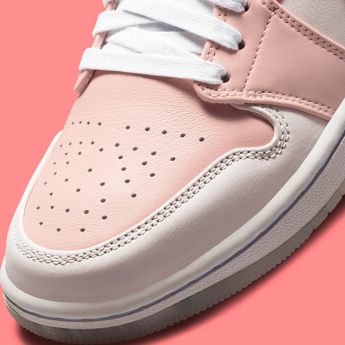 Jordan 1 Low SE Mighty Swooshers Pink