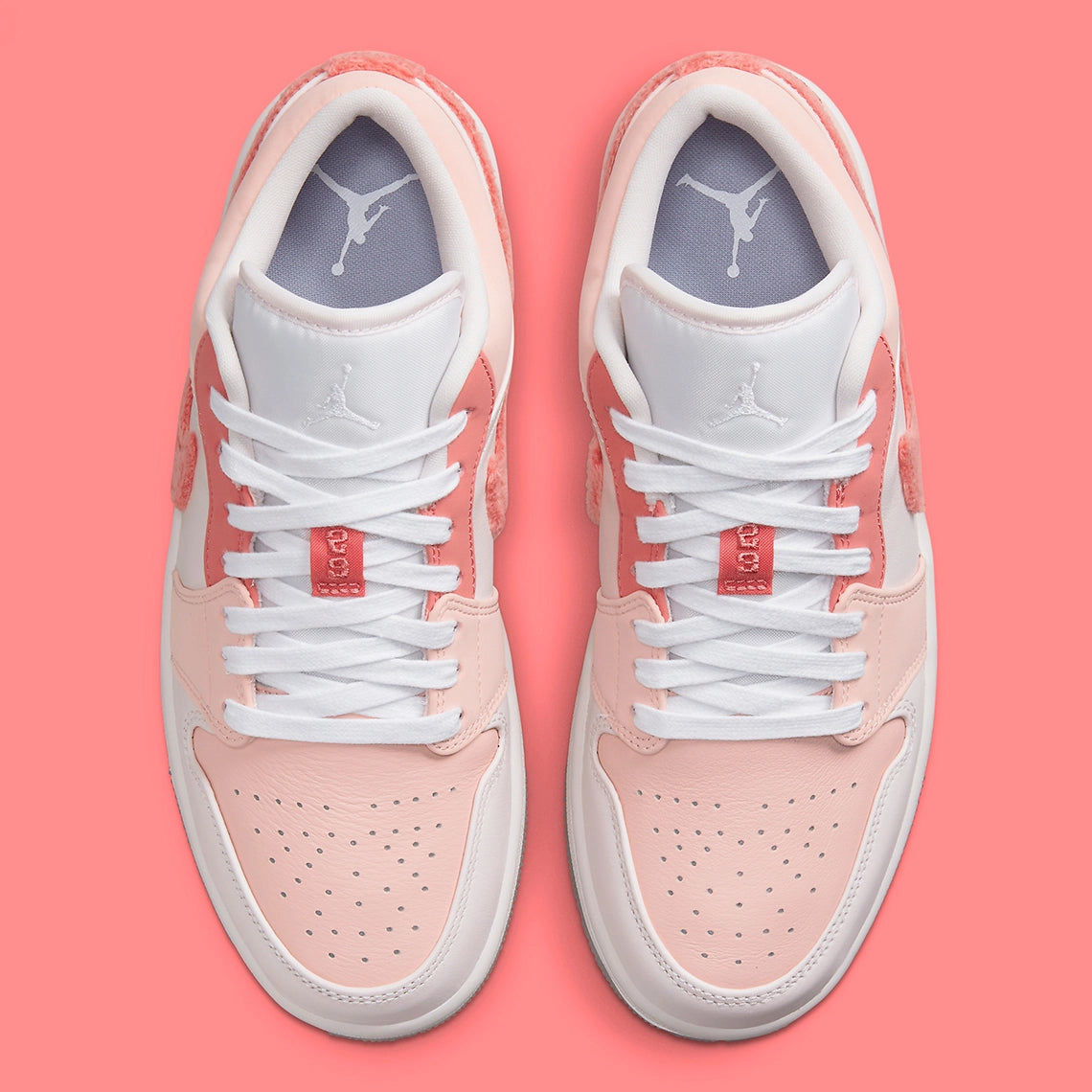 Jordan 1 Low SE Mighty Swooshers Pink