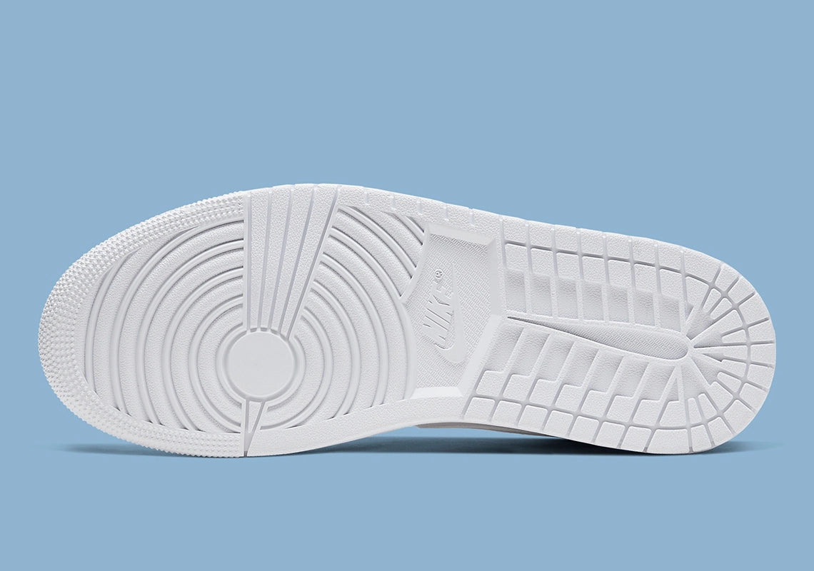 Air Jordan 1 Mid Triple White (2020)