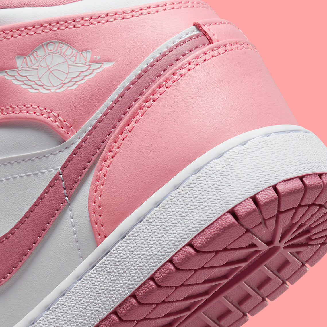 Jordan 1 Mid Valentine's Day (2023)