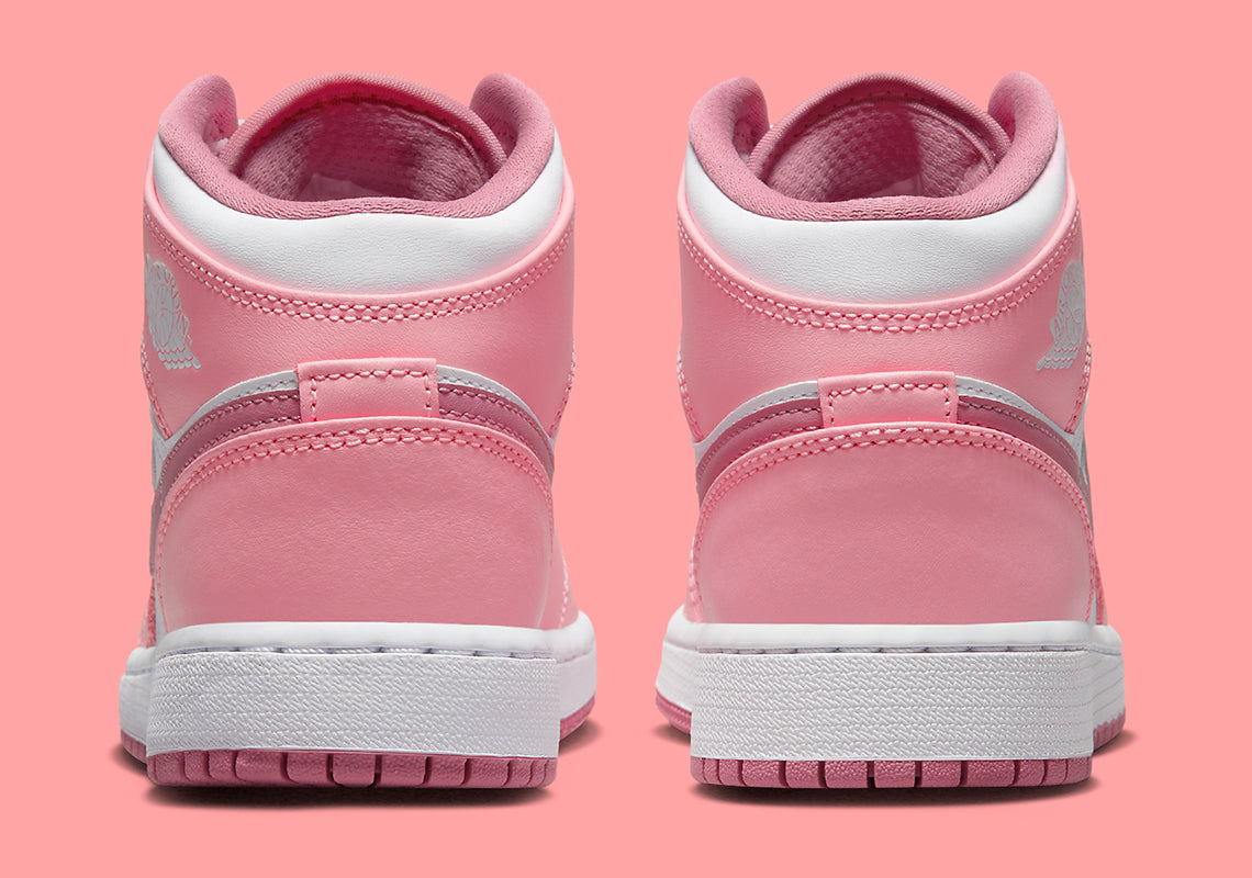 Jordan 1 Mid Valentine's Day (2023)