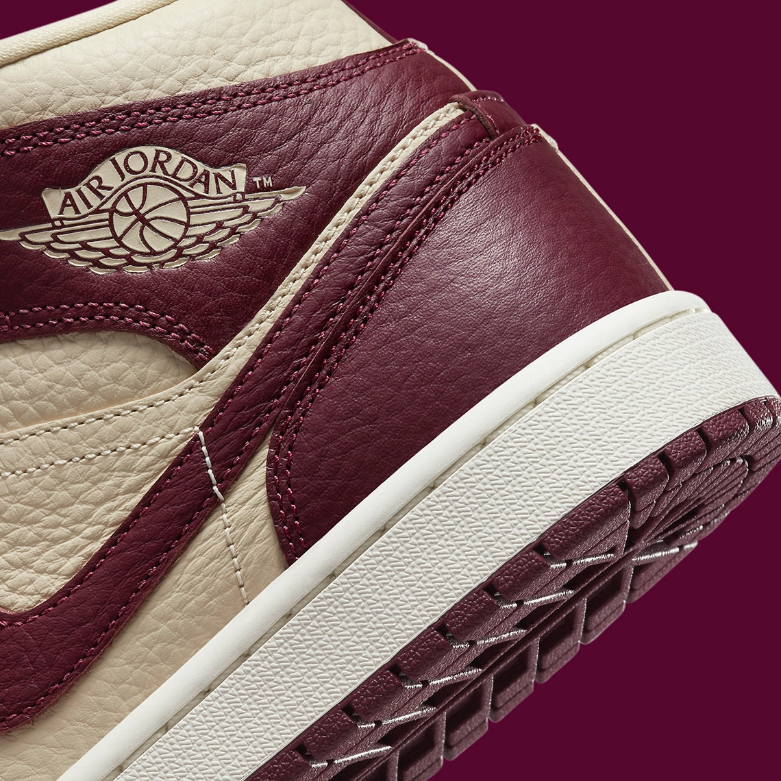 Jordan 1 Mid Split Beach Cherrywood Red