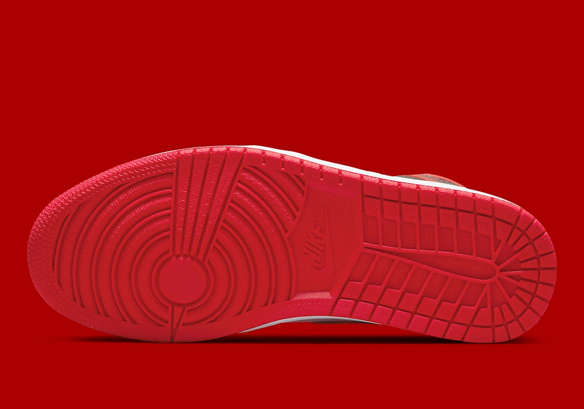 Air Jordan 1 Retro High Heritage