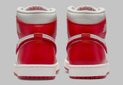 Jordan 1 Retro High OG Varsity Red