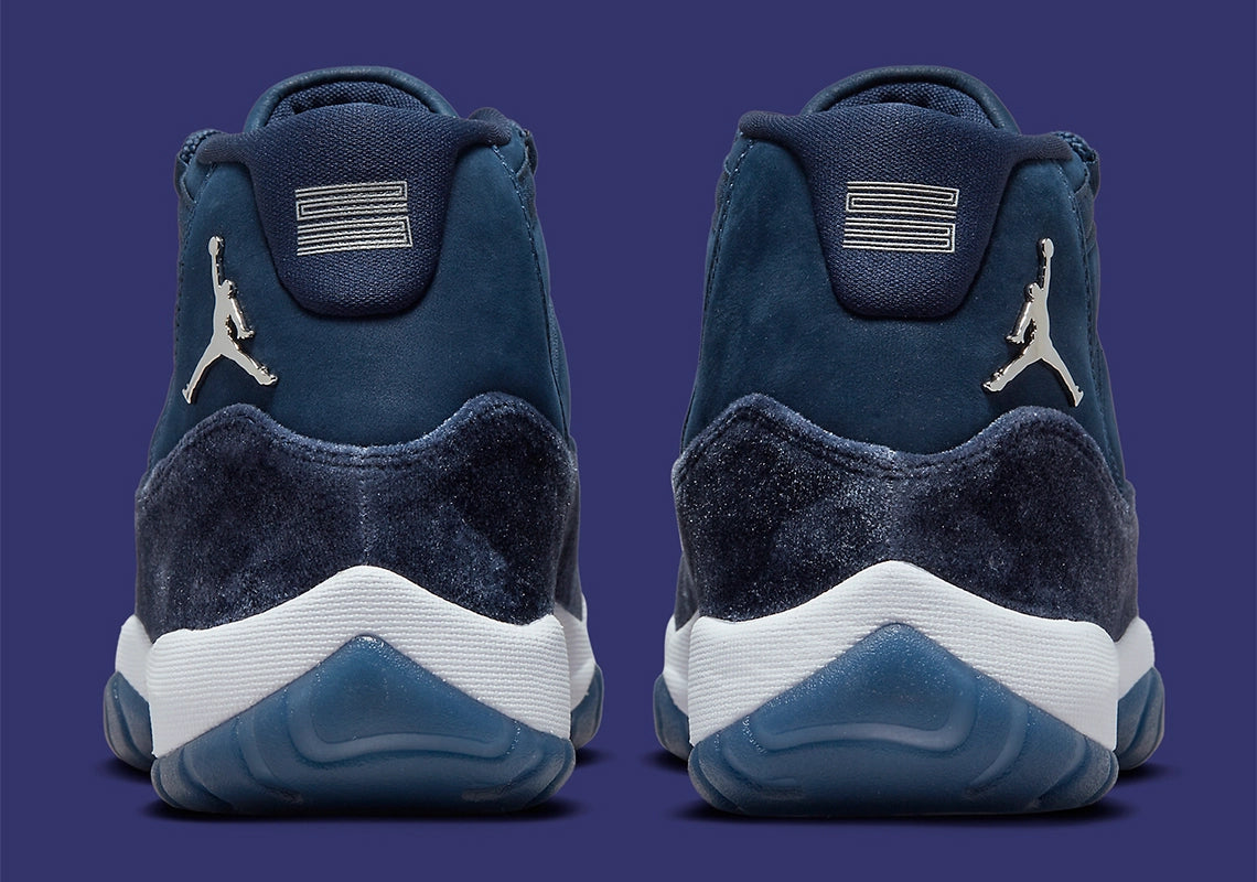 Jordan 11 Retro Midnight Navy