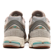 New Balance 2002R Oasis