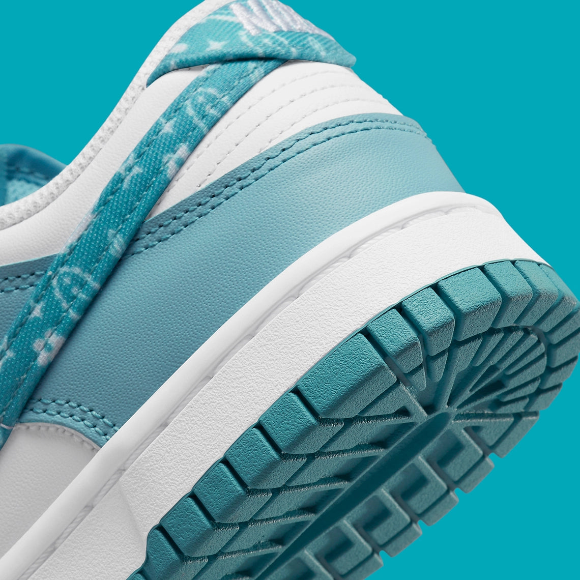 Nike Dunk Low Essential Paisley Pack Worn Blue